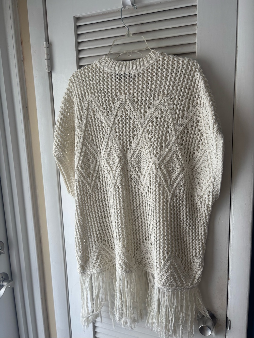 Zara Off-White Fringe Knit Poncho - Picture 2 of 2